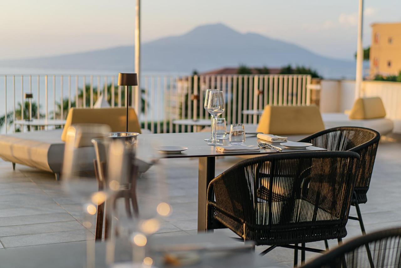 Domo 20 Hotel & Rooftop Vico Equense Esterno foto